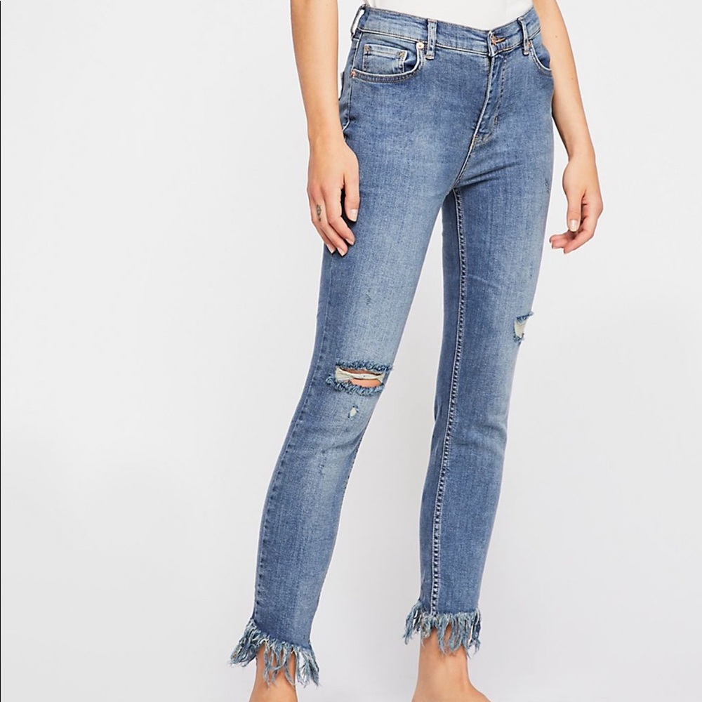 Free People Great Heights Frayed Skinny Jeans